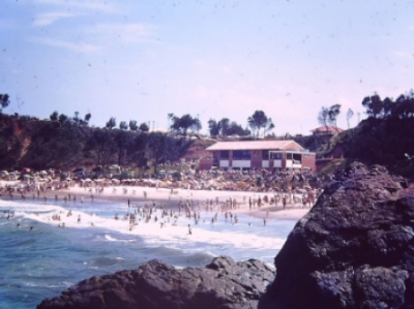 TOURISTS PARADISE